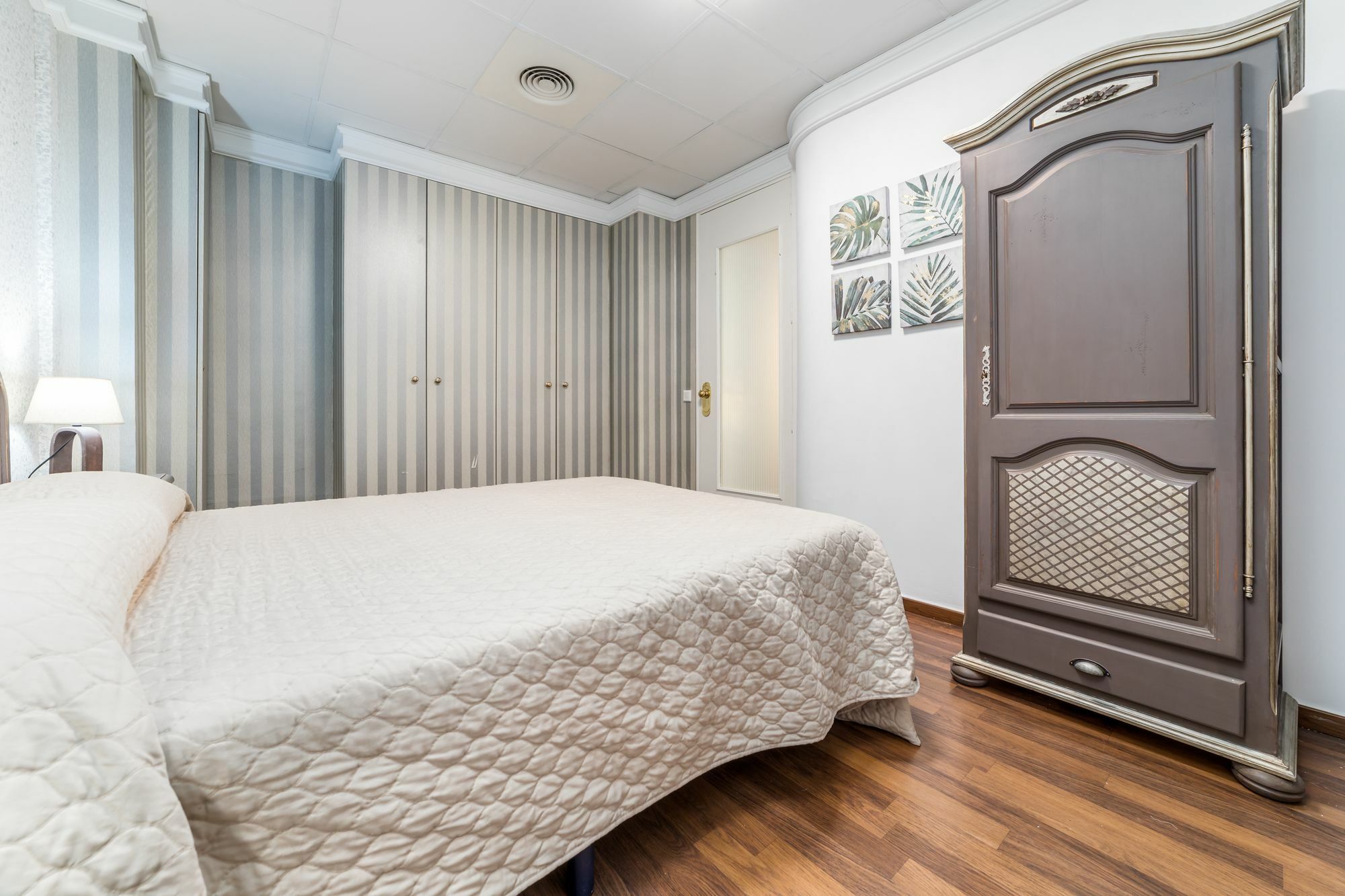 Travel Habitat San Vicente Valence
